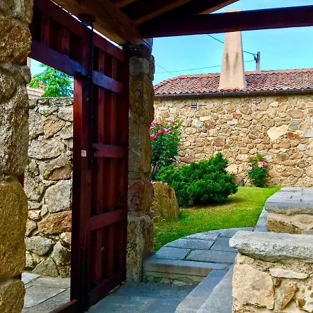 בית כפרי Saltus Abus, Conjunto Rural Con Encanto En Sotosalbos, 15min De Segovia *