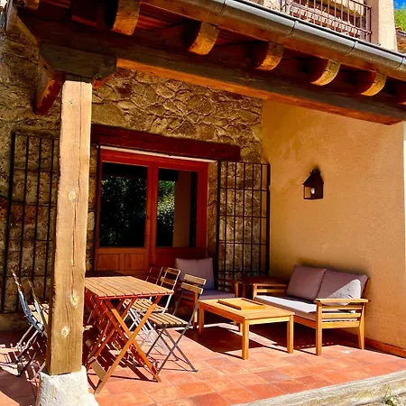 בית כפרי Saltus Abus, Conjunto Rural Con Encanto En Sotosalbos, 15min De Segovia *